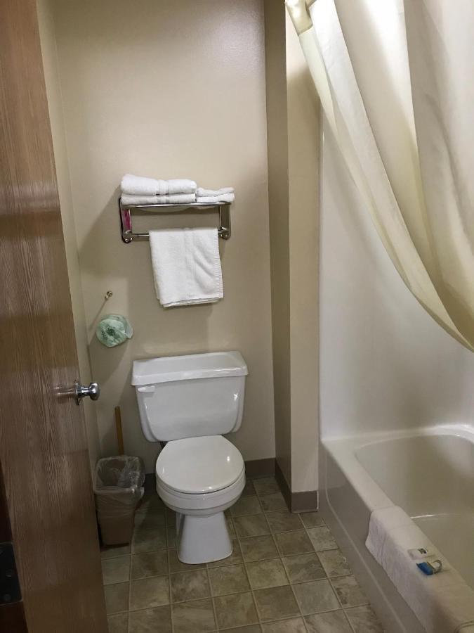 Heartland Hotel & Suites Rock Valley Екстер'єр фото