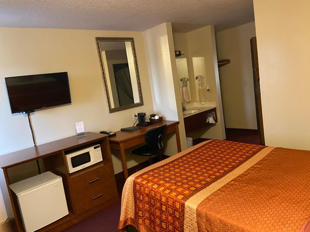 Heartland Hotel & Suites Rock Valley Екстер'єр фото